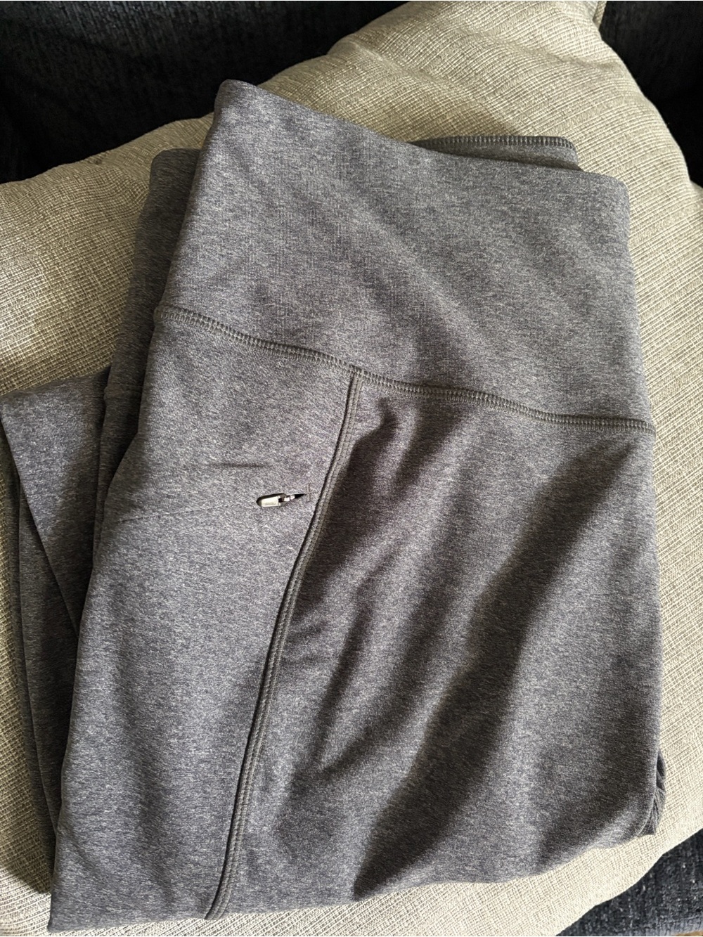 Eddie Bauer Dark Charcoal Gray Leggings New 🆕